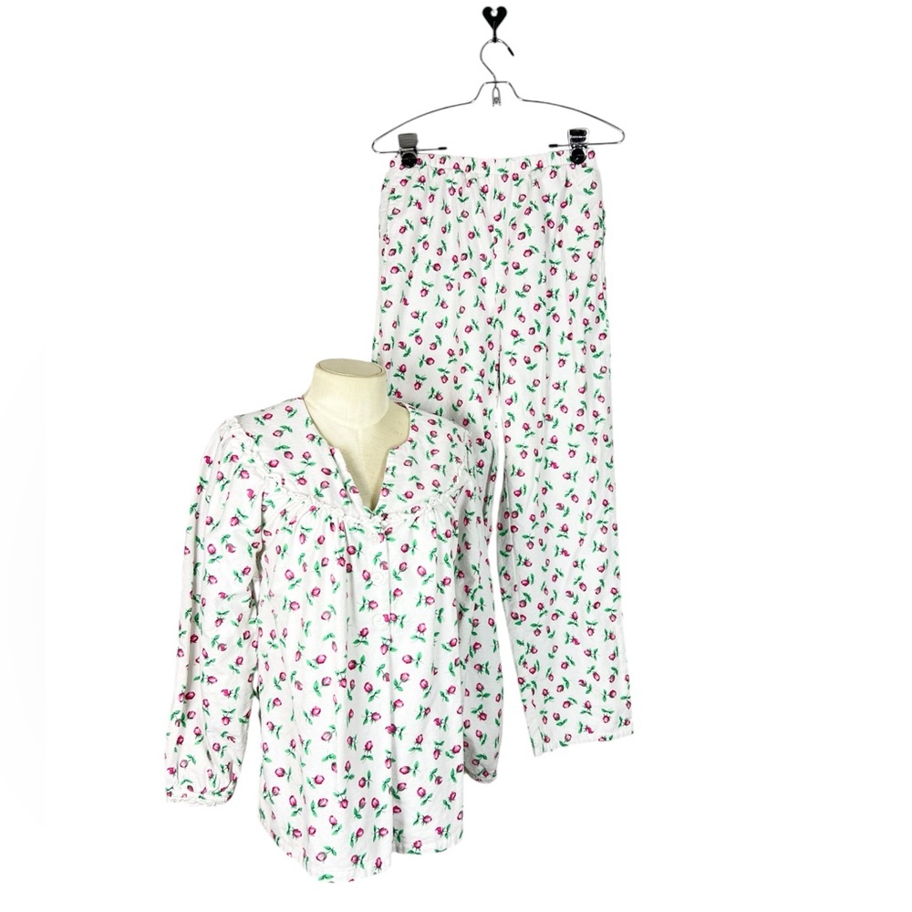 Flannel pajamas size Small rose print Popover top cozy cottagecore‎